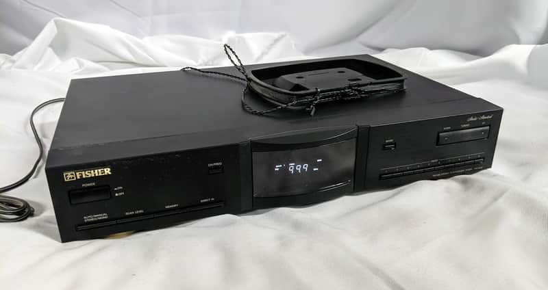 Fisher FM-9535 Studio Standard FM/AM Stereo Synthesizer Tuner Black image 1
