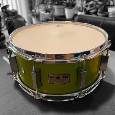 Pork Pie 6 x 13-Inch Maple Snare in Kermit The Frog Green Lacquer (2000) image 4