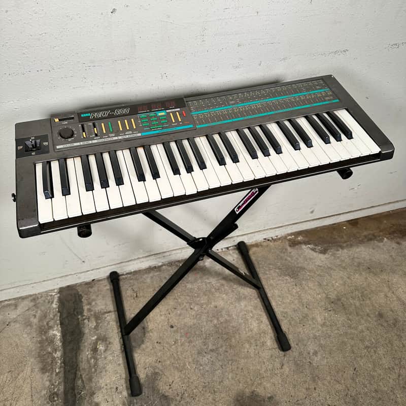 Korg Poly-800 Polyphonic Analog Synthesizer image 1