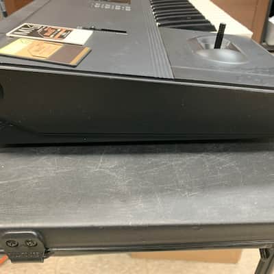 Korg M1 61-Key Synth Music Workstation 1990s - Black image 3