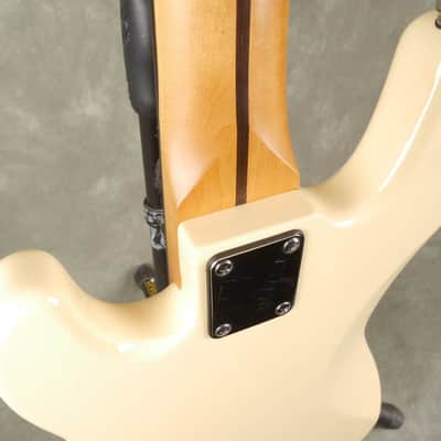 Harley Benton PJ-75 5-String Bass Guitar - White - 2nd Hand image 8