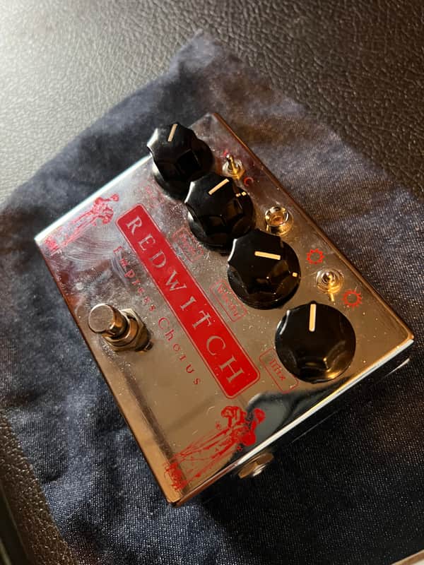 ギター RED WITCH pedals Empress Chorus Red Witch Empress Chorus review | MusicRadar