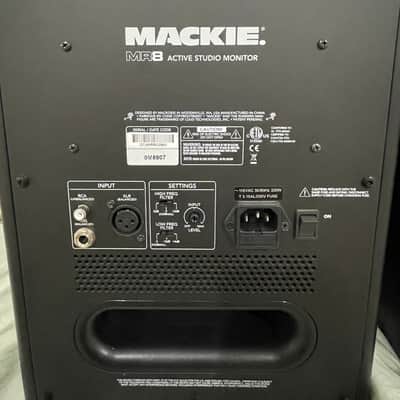 Mackie MR8 Active Studio Reference Monitors (Pair) image 3