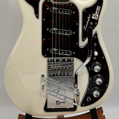 *Rare* Burns London “Hank Marvin” 1964-2004 Limited Edition #1426 image 6