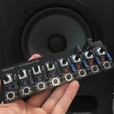KRISCHER Octoscillator V2 / analog drone keyboard image 3