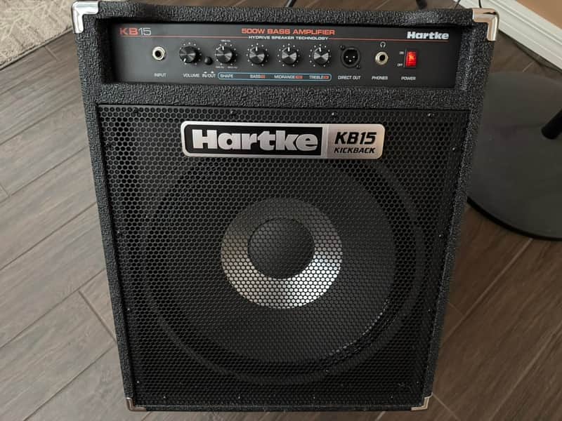 Hartke Kickback KB15 500-Watt 1x15" Bass Combo image 1