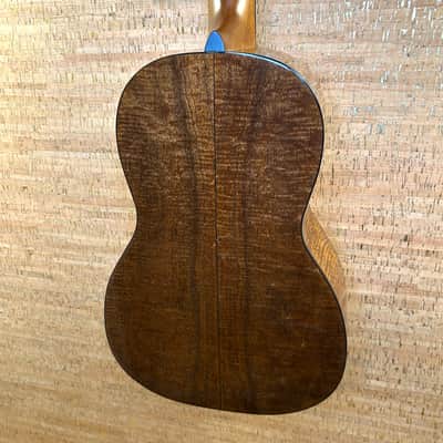 Martin Custom Shop Size 2 12 Fret Figured Mahogany New - Natural image 6