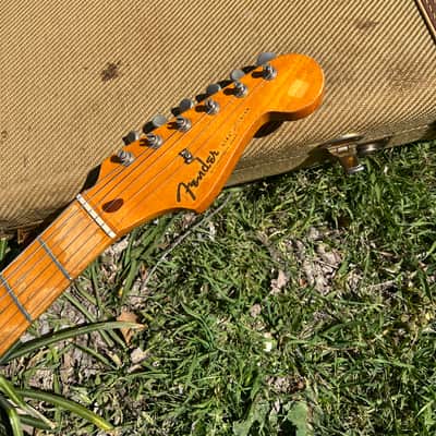 Vintage 1st Year 1982 Fender Fullerton 1957 Stratocaster Guitar Reissue image 9
