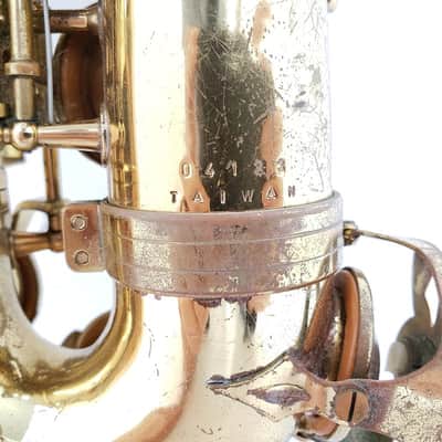 Vito Alto Saxophone with case and accessories, Good condition with significant wear image 12