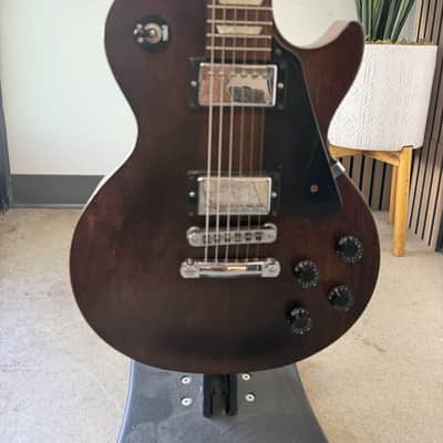 Gibson Les Paul Studio – Hard Case Included image 2