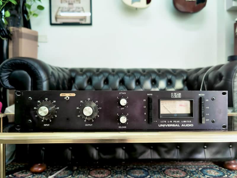Urei Universal Audio 1176LN Rev. F Limiting Amplifier 1970s - Black Panel image 1