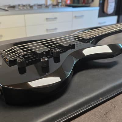 ESP Tom Araya Signature KISO CUSTOM SHOP 2012 CATALOG COVER & NAMM SHOW Slayer 4-String NEW OLD STOCK NOS RARE 35" Scale 24 Fret Bass Guitar image 17