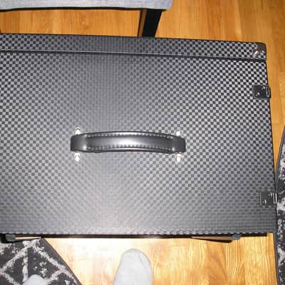 Ampeg PF-115HE Portaflex 450-Watt 1x15" Fliptop Bass Speaker Cabinet 2010s - Black image 5