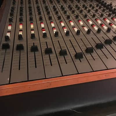 Tascam Model 10 Vintage Recording Console image 7