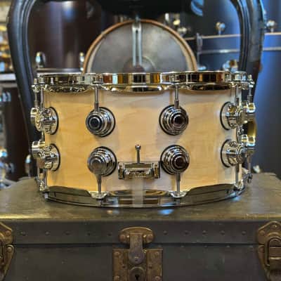 NEW DW Collectors Series 7x14 VLT Maple Snare Drum in Satin Natural Oil & Chrome HW w/ Double Row Lugs image 3