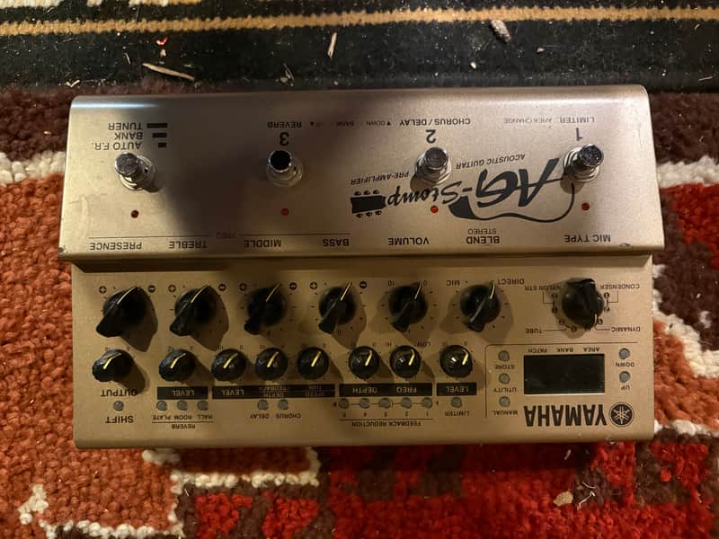 Yamaha AG Stomp 2000s - Beige image 1