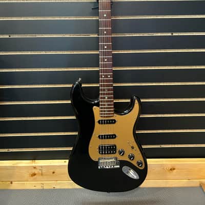 2004 Fender American Deluxe Fat Stratocaster HSS with Rosewood Fretboard, Montego Black image 2