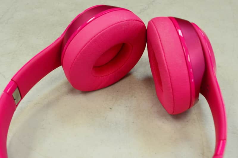 Beats Solo 2 Wired On-Ear Headphones (Pink) | Reverb