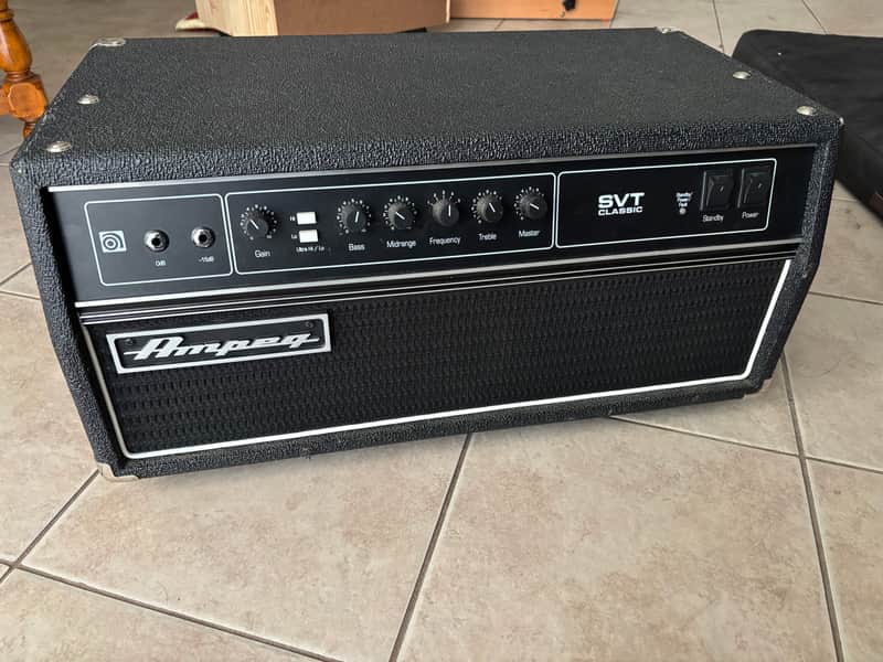Ampeg SVT Classic 300w Tube Bass Head image 1