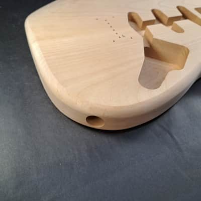 Unfinished Alder SSS Hardtail guitar body - fits Fender Strat Stratocaster necks J2506 image 3