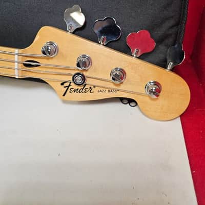 Fender Standard Jazz Bass with Maple Fretboard 2008 - 2016 - Black image 8