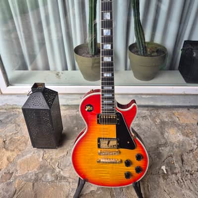 Gibson Custom Shop Les Paul Custom Figured Heritage Cherry image 2