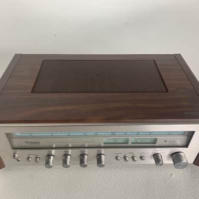1977 Technics SA-5270 vintage silver face AM/FM stereo receiver with dedicated turntable input image 2