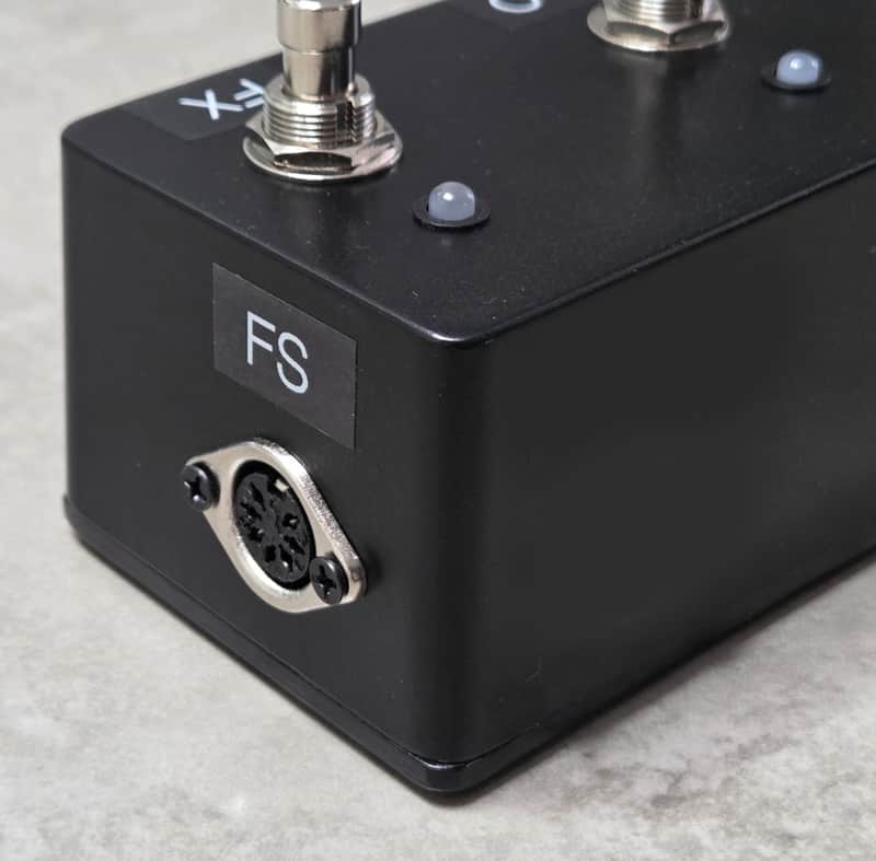Enhanced Rectifier Bigfoot-Style Footswitch for Mesa Boogie w/ 10