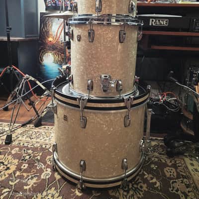 Ludwig Classic Maple Downbeat Outfit 8x12 / 14x14 / 14x20" Drum Set 2013 - Present - Vintage White Marine Pearl image 3