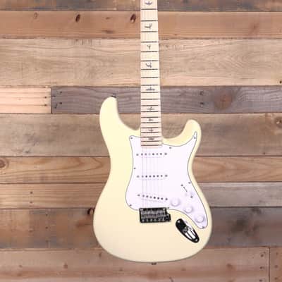 PRS SE Silver Sky Maple Electric Guitar Moon White w/ Gigbag image 4
