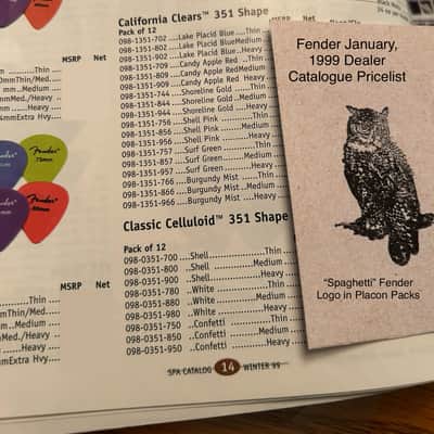 Fender California Clears 144 Gross Thin Picks - Candy Apple Red - 098-1351-10 -  Discontinued Mid 90’s California Series image 7
