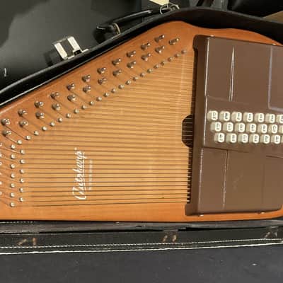 Oscar Schmidt Autoharp image 1