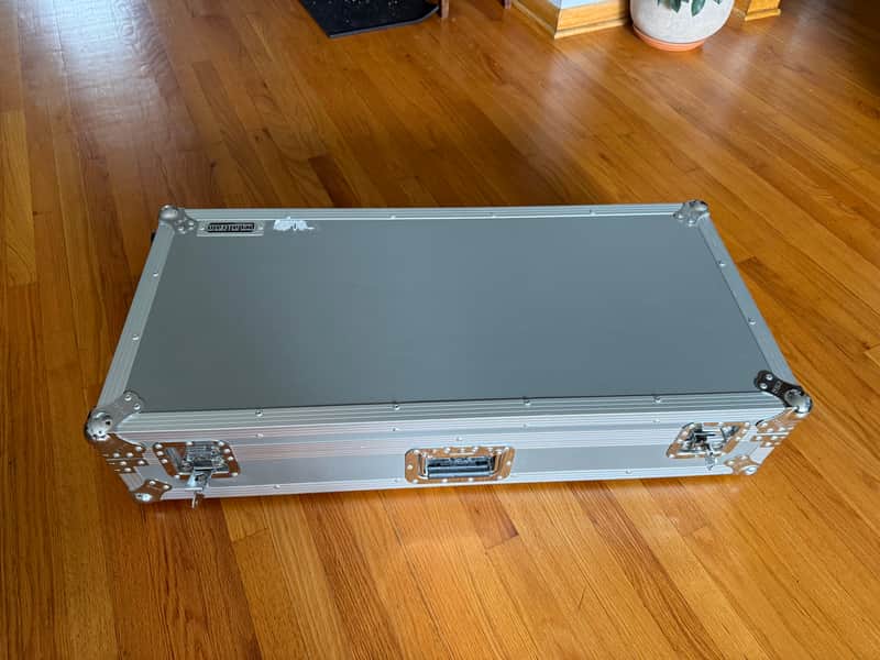 Pedaltrain PT-32-BTC-X Tour Case with Wheels for Classic Pro/Novo 32 2010s image 1