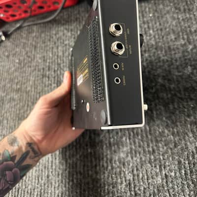 Hotone MP-300 Ampero II Stomp Amp Modeler / Effects Processor 2021 - Present - White image 4