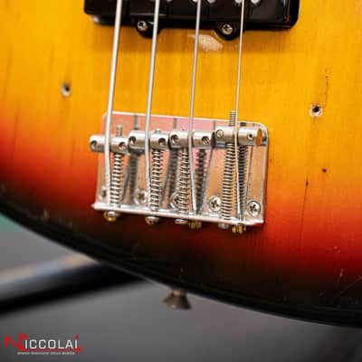 Fender Jazz Bass 3-color Sunburst 1972 Original image 12
