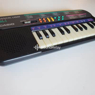 Casio ML-1 Magical Light – Mini Keyboard with Illuminated Keys – Excellent condition – Tested image 5