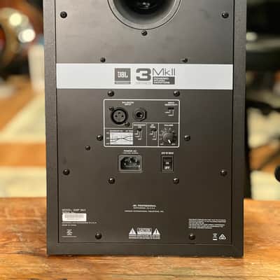 JBL 308P MkII 2-Way 8" Active Studio Monitors (Pair) image 5
