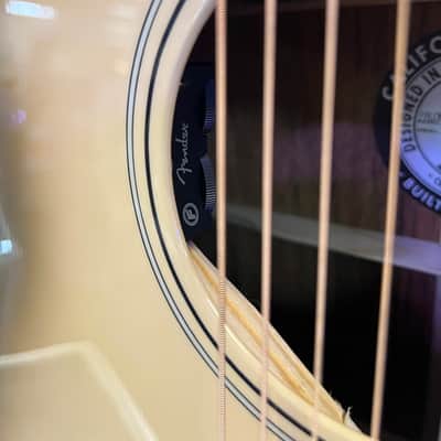 Fender Limited Edition California Vintage Palomino with Case, Antigua Pickguard, Antigua image 11