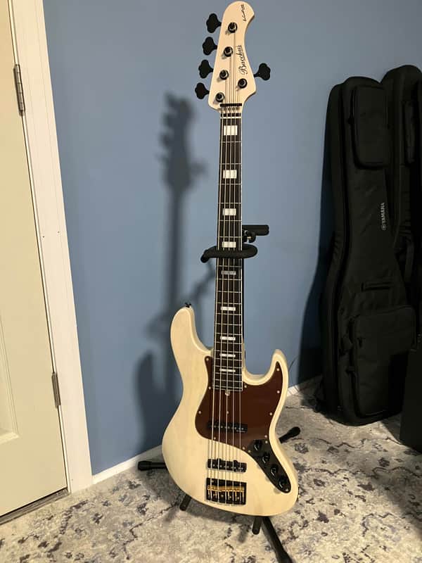 Bacchus Woodline 517 5 String Bass image 1