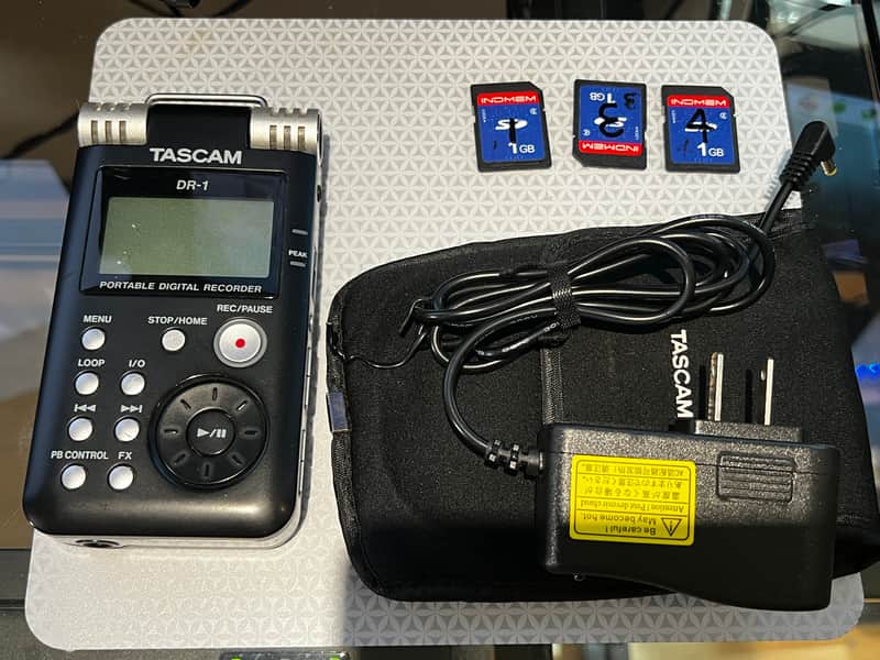 TASCAM DR-1 Portable Digital Recorder - Black image 1