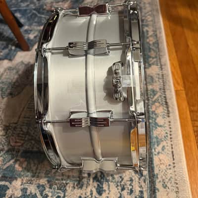 Ludwig LA654BM Acrolite 6.5x14" 10-Lug Aluminum Snare Drum with P86C Strainer 2023 - Present - Brushed Aluminum image 5