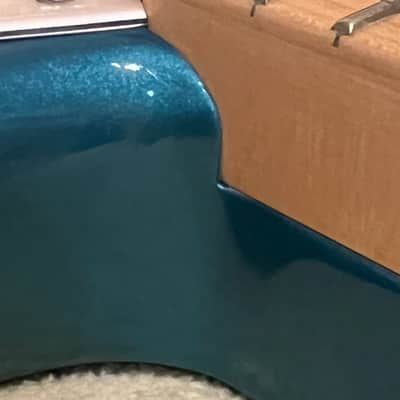 Fender American Elite Stratocaster SSS with Maple Fretboard 2016 - 2019 - Ocean Turquoise Metallic image 16