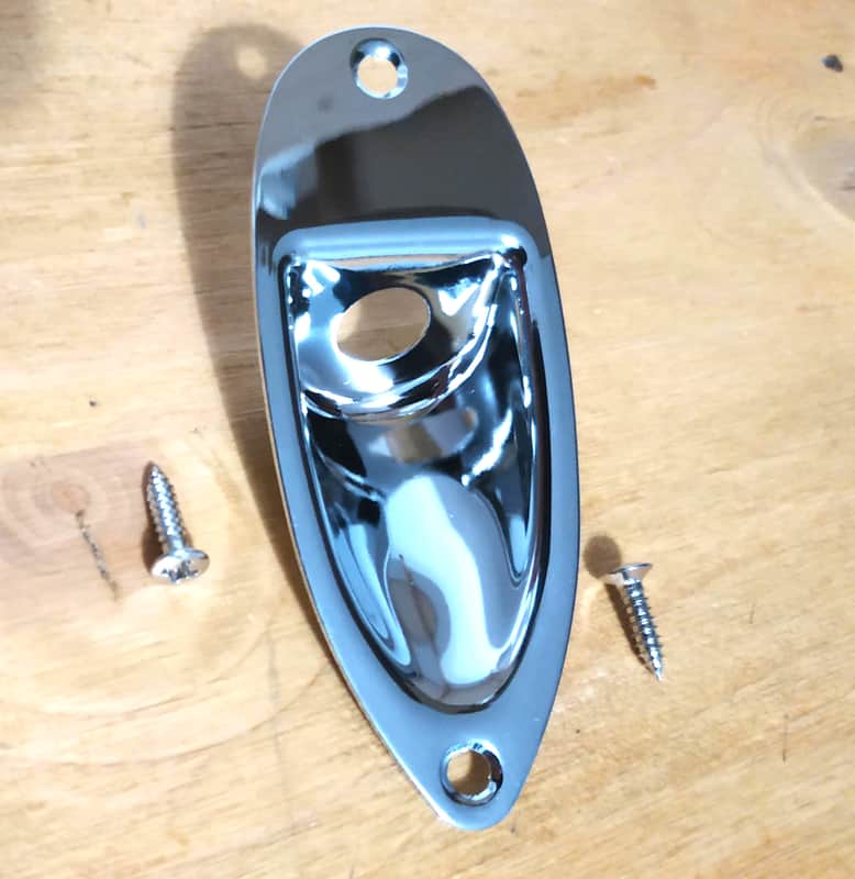 Stratocaster Chrome Jack Plate + 2 screws image 1