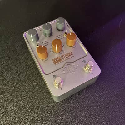 Universal Audio OX Stomp Dynamic Speaker Emulator 2023 - Present - Silver image 2