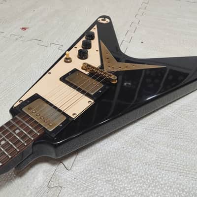Tokai Flying V image 9