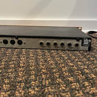 E-MU Systems Orbit 9090 V2 'The Dance Planet' Rackmount 32-Voice Synthesizer 1996 - Yellow image 10