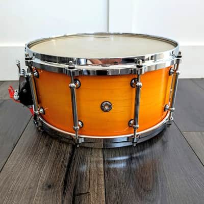 Pearl Masters Series Symphonic Custom Snare Drum 14" x 6.5" Made in Taiwan 10 Lug Dennis Chambers Style Throw Off image 4