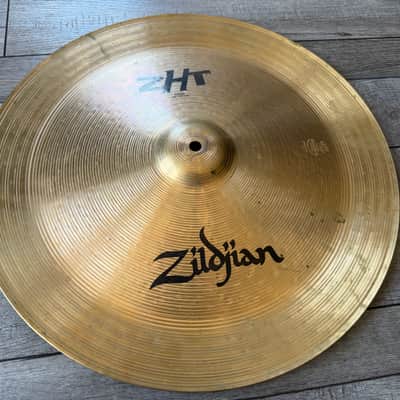 Zildjian Avedis 18" ZHT China 1290 Grams image 4