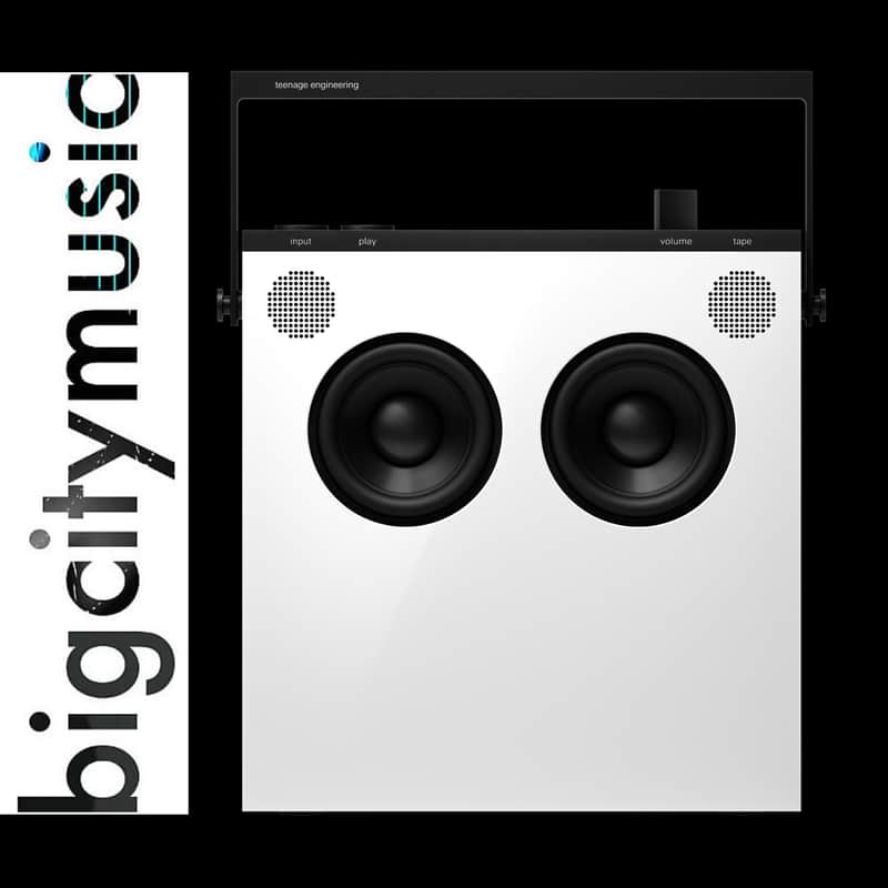 Teenage Engineering OB-4 Magic Radio - White image 1