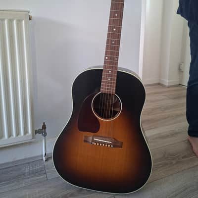 Gibson J-45 Standard Left-Handed 2009 - 2019 - Vintage Sunburst image 2